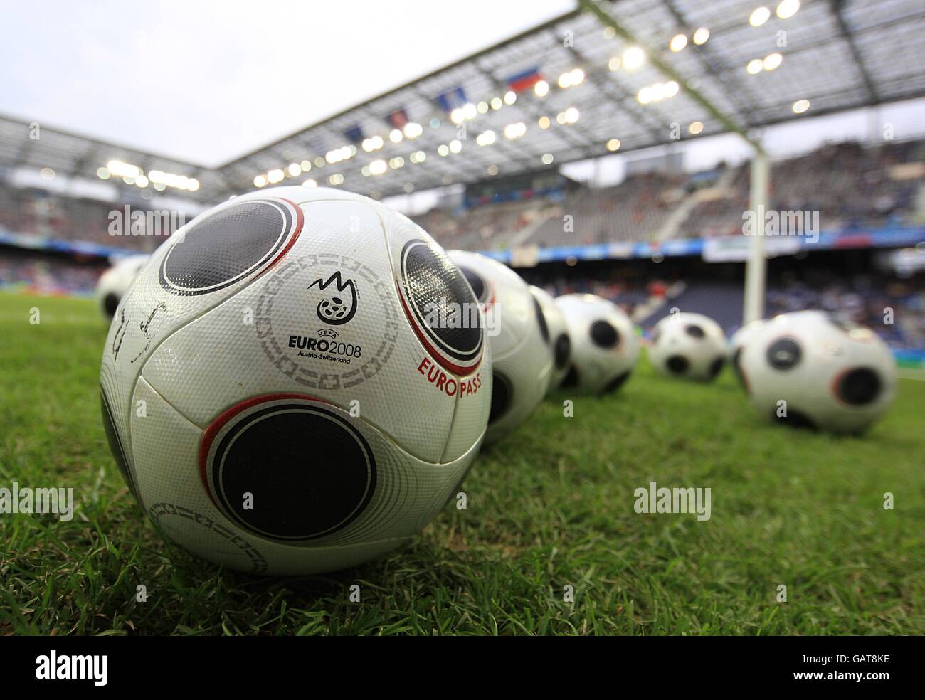 Soccer - UEFA European Championship 2008 - Group D - Greece