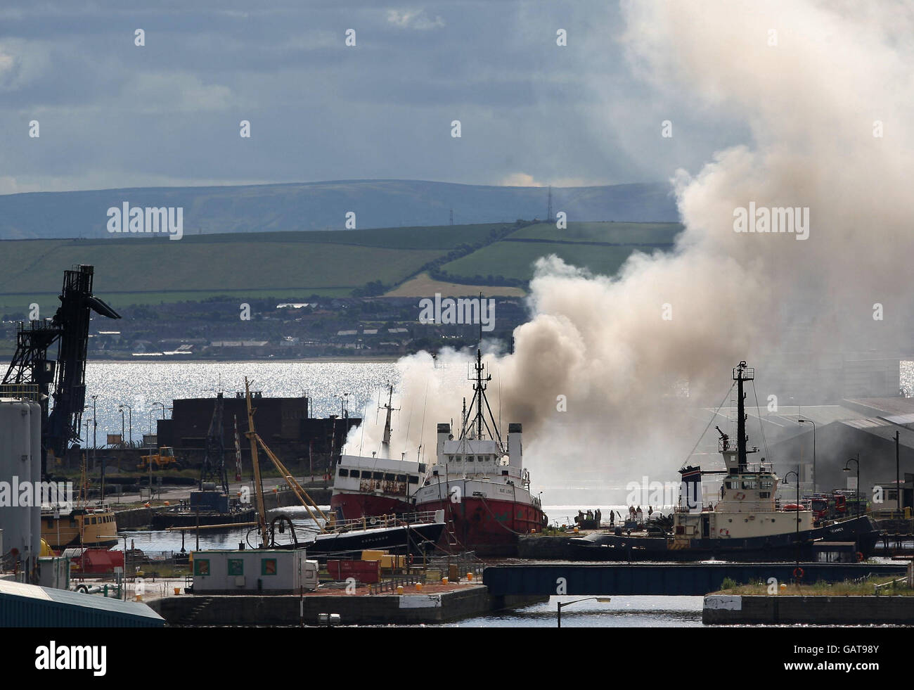 Viking ship fire hires stock photography and images Alamy