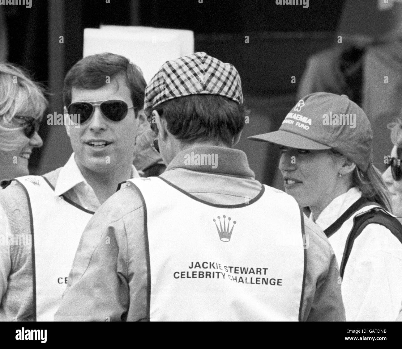 Jackie Stewart Celebrity Challenge Clay Pigeon Shoot. Prince Andrew chatting with a group including television presenter Selina Scott. Stock Photo