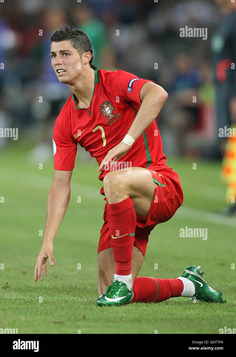 Ronaldo 2008 hi-res stock photography and images - Alamy
