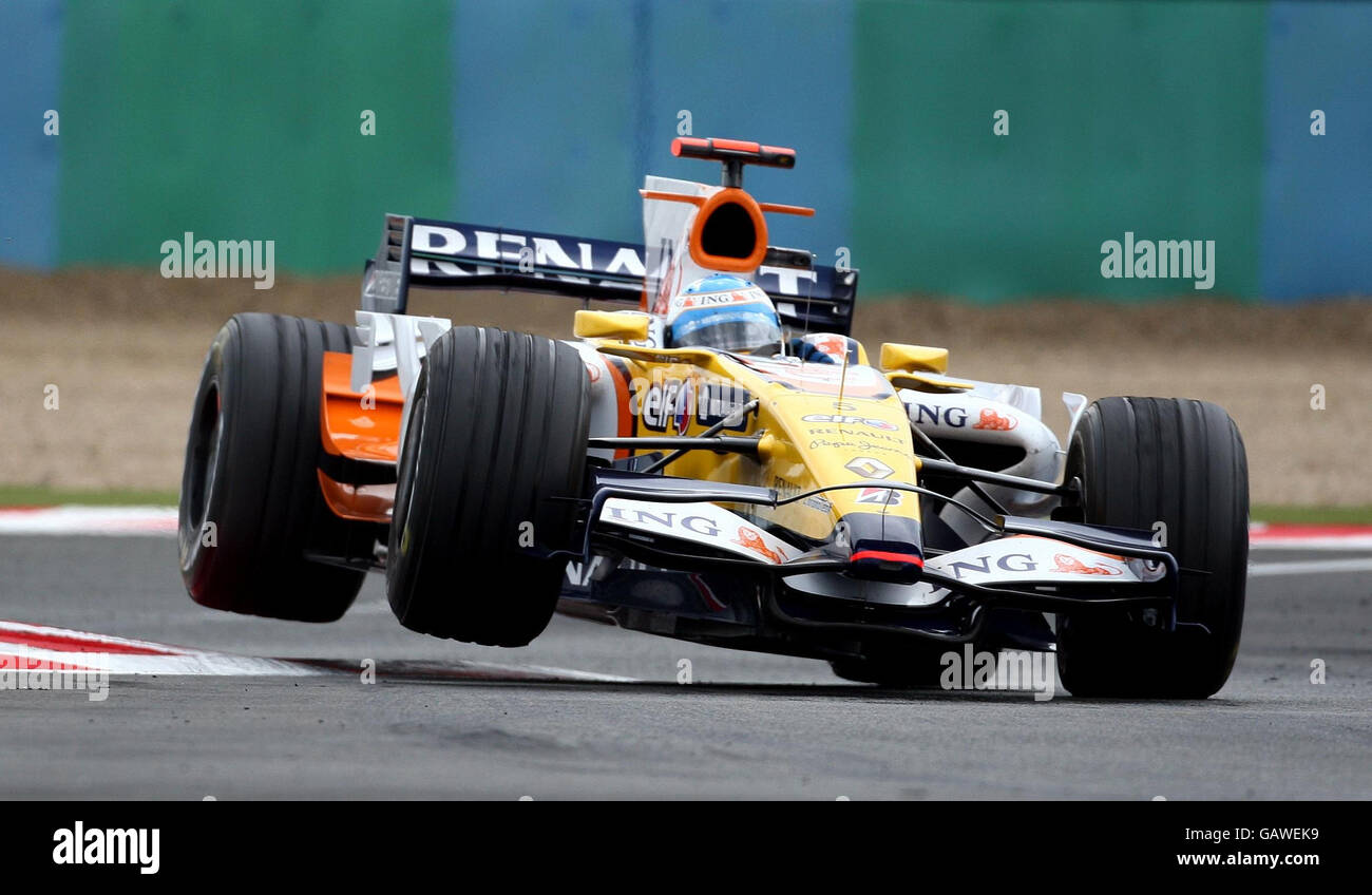 Formula One Motor Racing - French Grand Prix - Race - Magny Cours. Renault's Fernando Alonso during the Grand Prix at Magny-Cours, Nevers, France. Stock Photo
