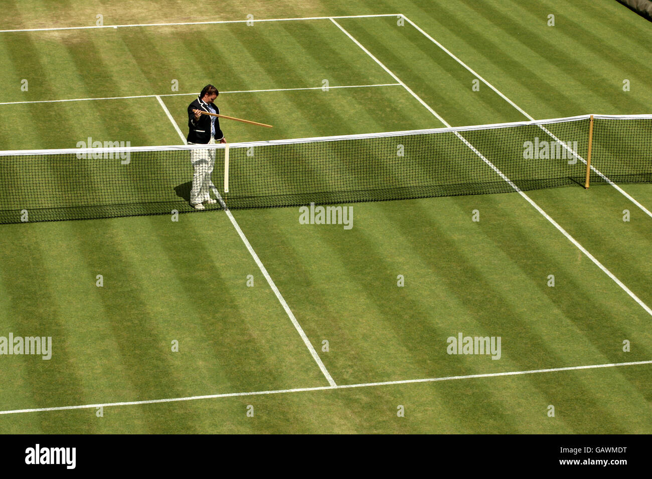 Tennis gv general view measure nets ruler stick hi-res stock photography  and images - Alamy