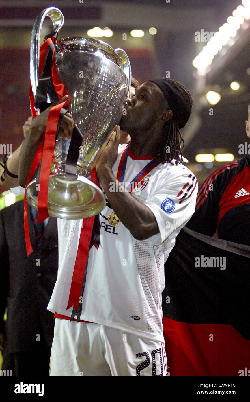 Clarence seedorf hi-res stock photography and images - Alamy