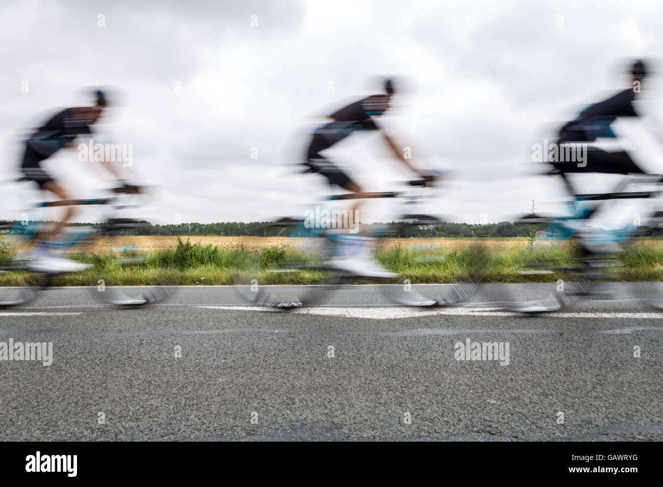 Chatellerault, France. 5th Jul, 2016. Riders in the 103rd edition of the Tour de France in Chatellerault, France. Credit:  Julian Elliott/Alamy Live News Stock Photo