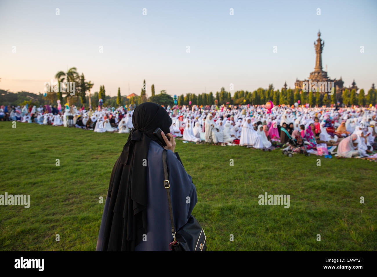 Eid Prayer Stock Photos & Eid Prayer Stock Images - Alamy