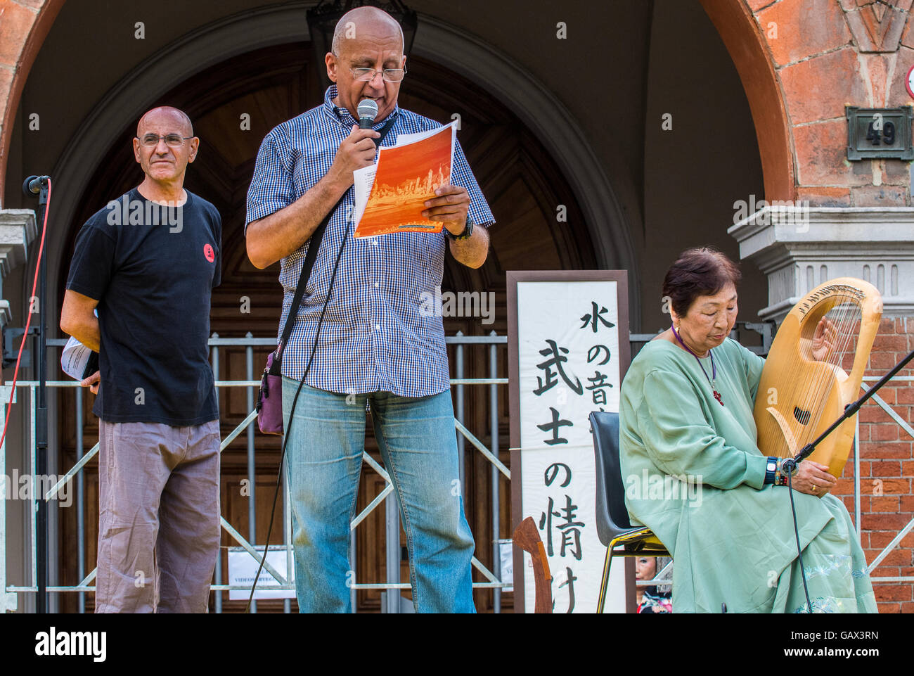 Turin, Italy. 5th July, 2016. Arsenal of Peace - Event 'Living in harmony for universal peace' - Organized by Master Paolo Spagone, the Zen School, Mizu No Oto - for the 150 years of friendship and cooperation between Italy and Japan - Japanese artists - Yoshiko Kurahara vocalist - Miyuki Ikesue which sounds of Little Harp - Shiho Yabuki pianist and expert on electronic-Takamitsu Yanaka tools vocalist, guitarist, composer and creator of the celestial sound instruments such as the lyre, and the 12-string harp Angelic - Gerbi Valter presents the event Credit:  Realy Easy Star/Alamy Live News Stock Photo
