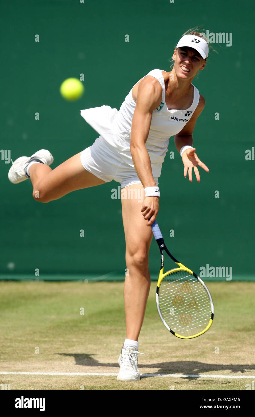 Russia's Elena Dementieva in action against Argentina's Gisela Dulko during the Wimbledon Championships 2008 at the All England Tennis Club in Wimbledon. Stock Photo