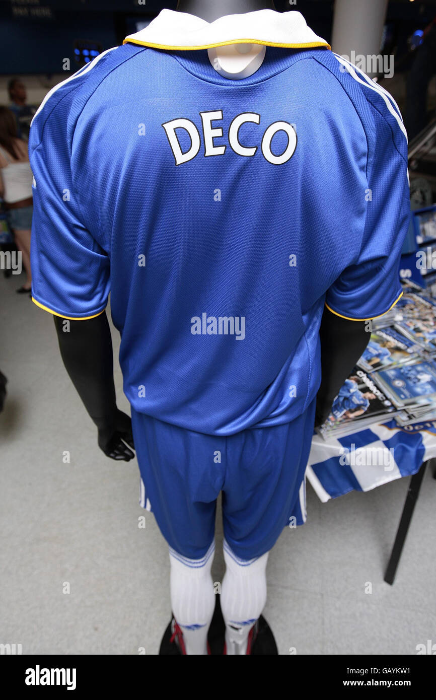 chelsea shirt with name