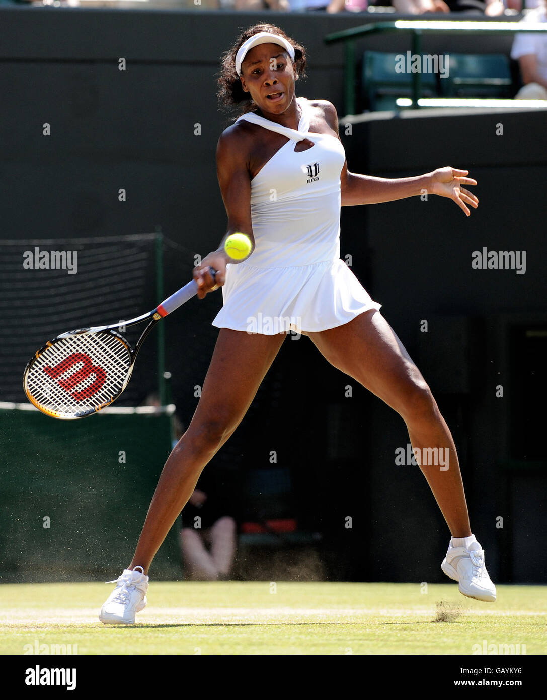 Tennis - Wimbledon Championships 2008 - Day Eight - The All England Club. USA's Venus Williams in action against Thailand's Tamarine Tanasugarn Stock Photo