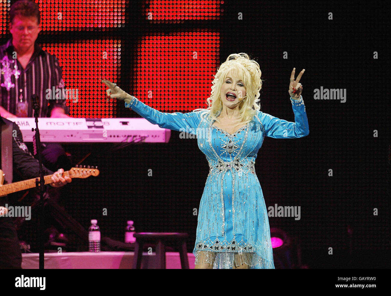 Dolly Parton In Concert 2025 Candra Henryetta