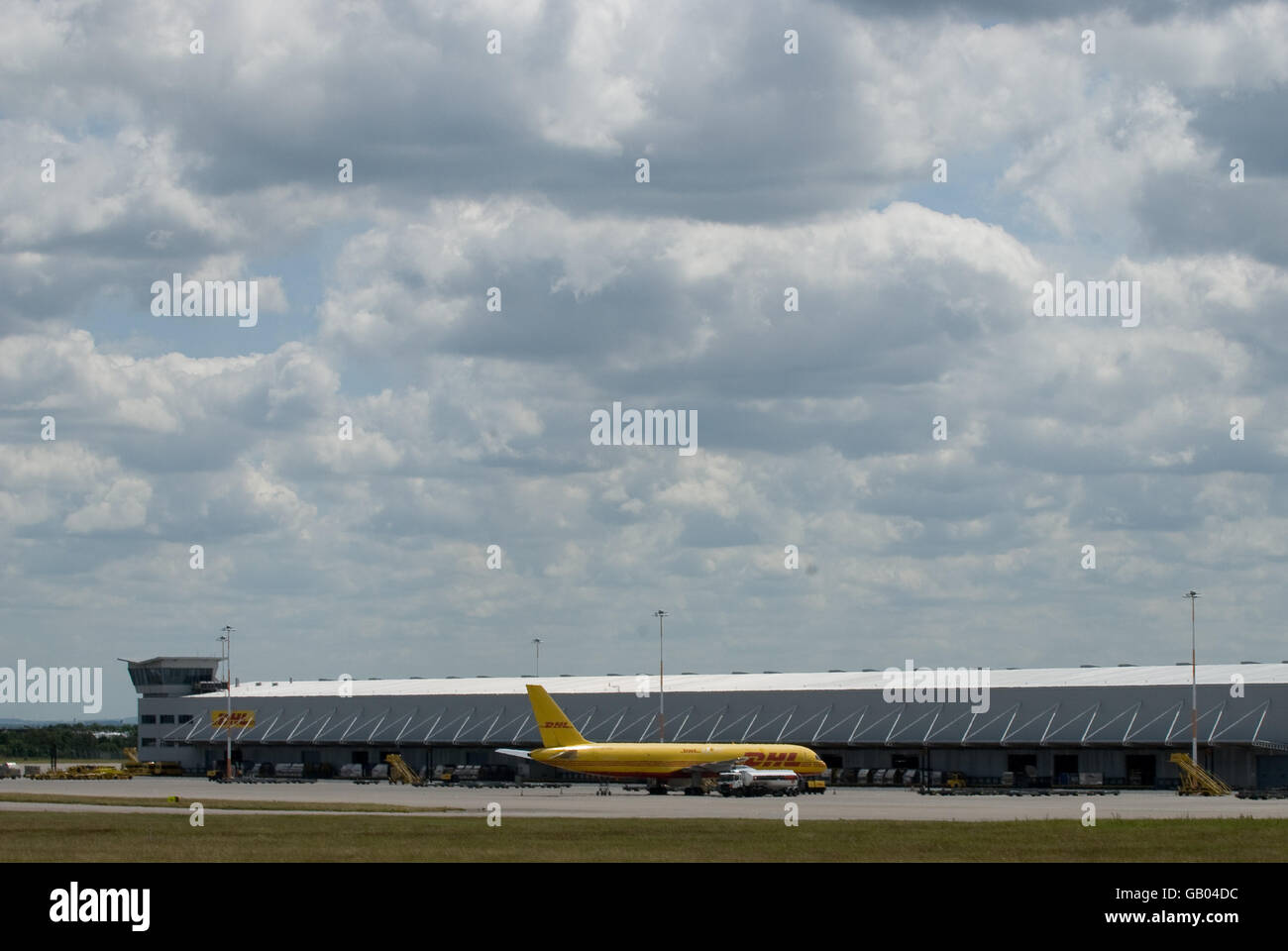 Dhl freight terminal at east midlands airport hires stock photography