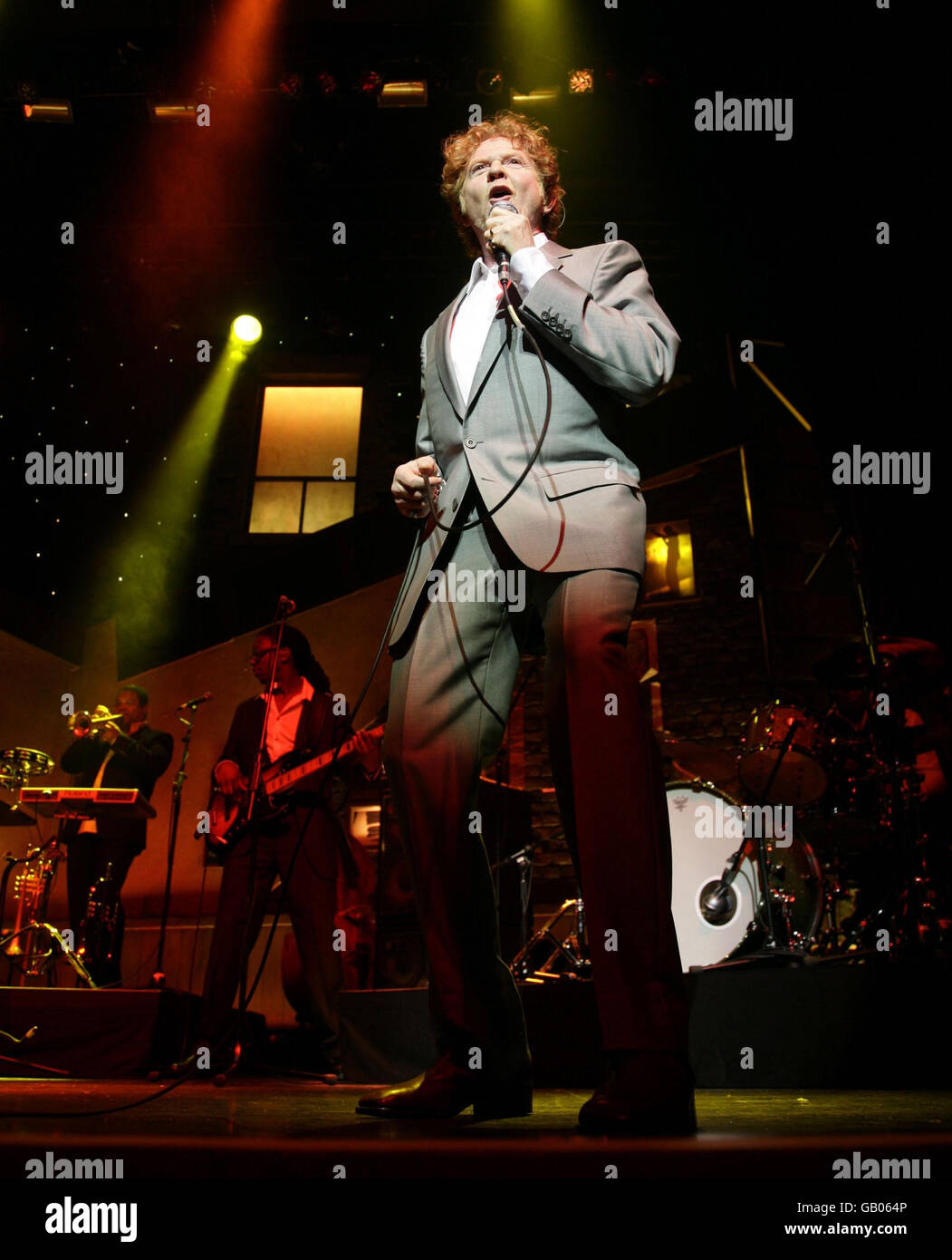 Mick Hucknall Concert London Stock Photo Alamy