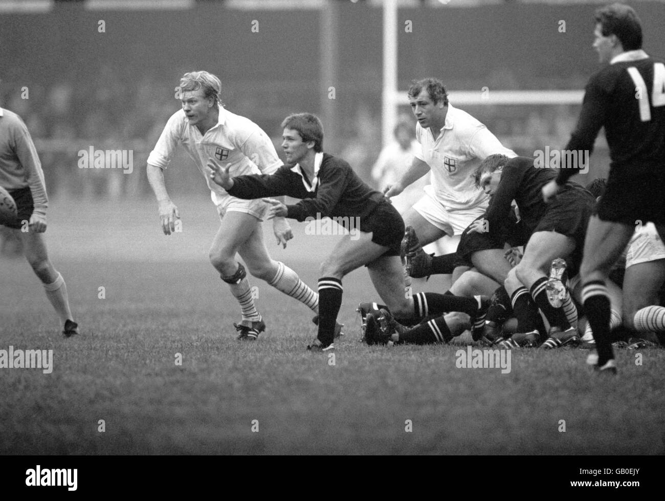 Rugby Union - Tour Match - London Counties v New Zealand. New Zealand scrum half David Kirk feeds his backs Stock Photo