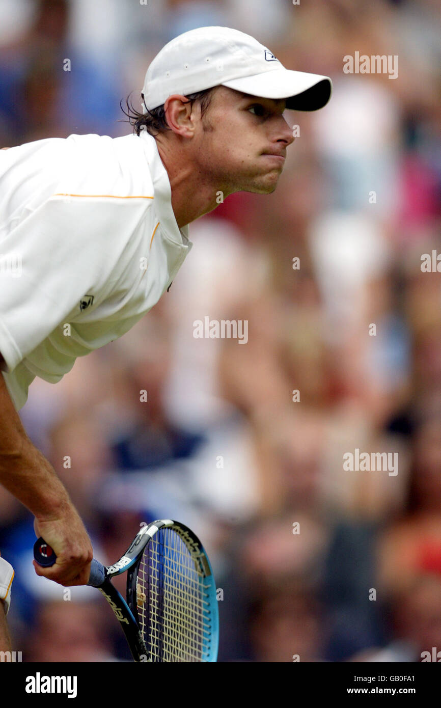 Tennis - Wimbledon 2003 - Men's Third Round - Andy Roddick v Tony Robredo Stock Photo