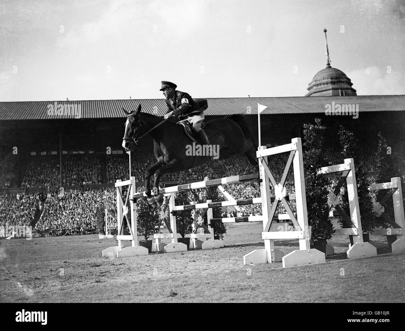 London Olympic Games 1948 - Equestrian - Wembley - Empire Stadium Stock ...