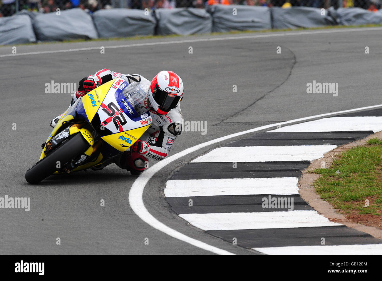 Moto bwin com british motorcycle grand prix race donington park hi-res ...