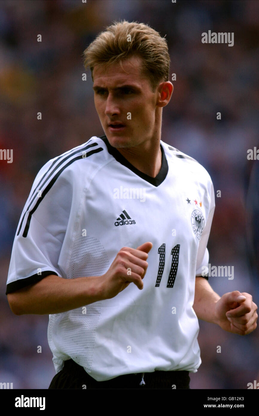 Soccer European Championships 2004 Qualifying Group Five Scotland