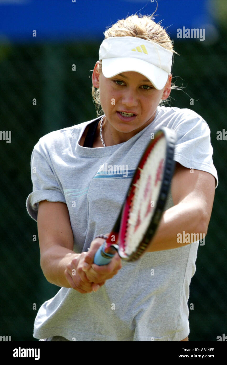 Anna kournikova dfs classic tennis hires stock photography and images