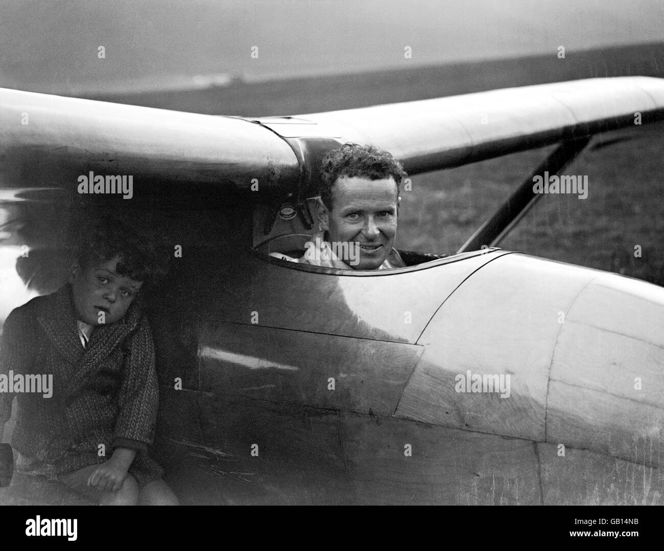 Aviation, Frank Charles, Glider. Wembley rider Frank Charles in his glider Stock Photo