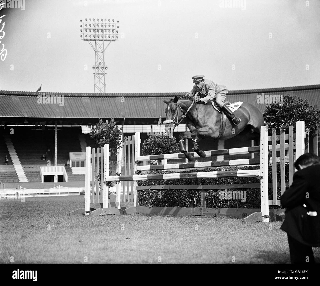Showjumping - Royal International Horse Show - White City. Raimondo d'Inzeo, on Merano, clears an obstacle in the Prince Hal Stakes Stock Photo