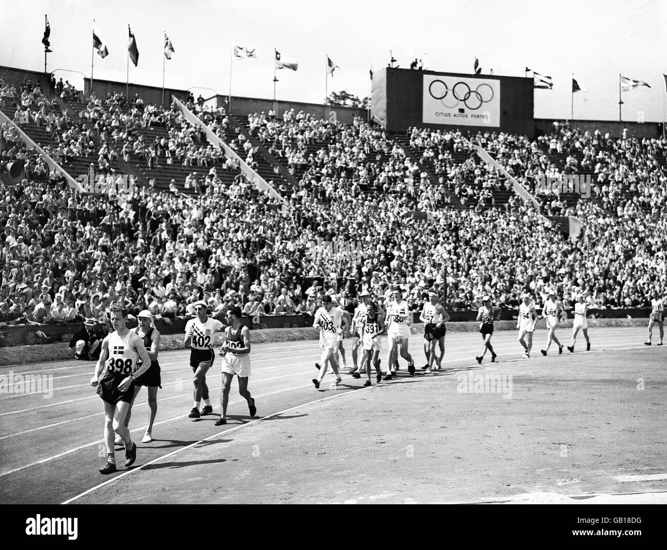 london-olympic-games-1948-athletics-50000m-walk-stock-photo-alamy