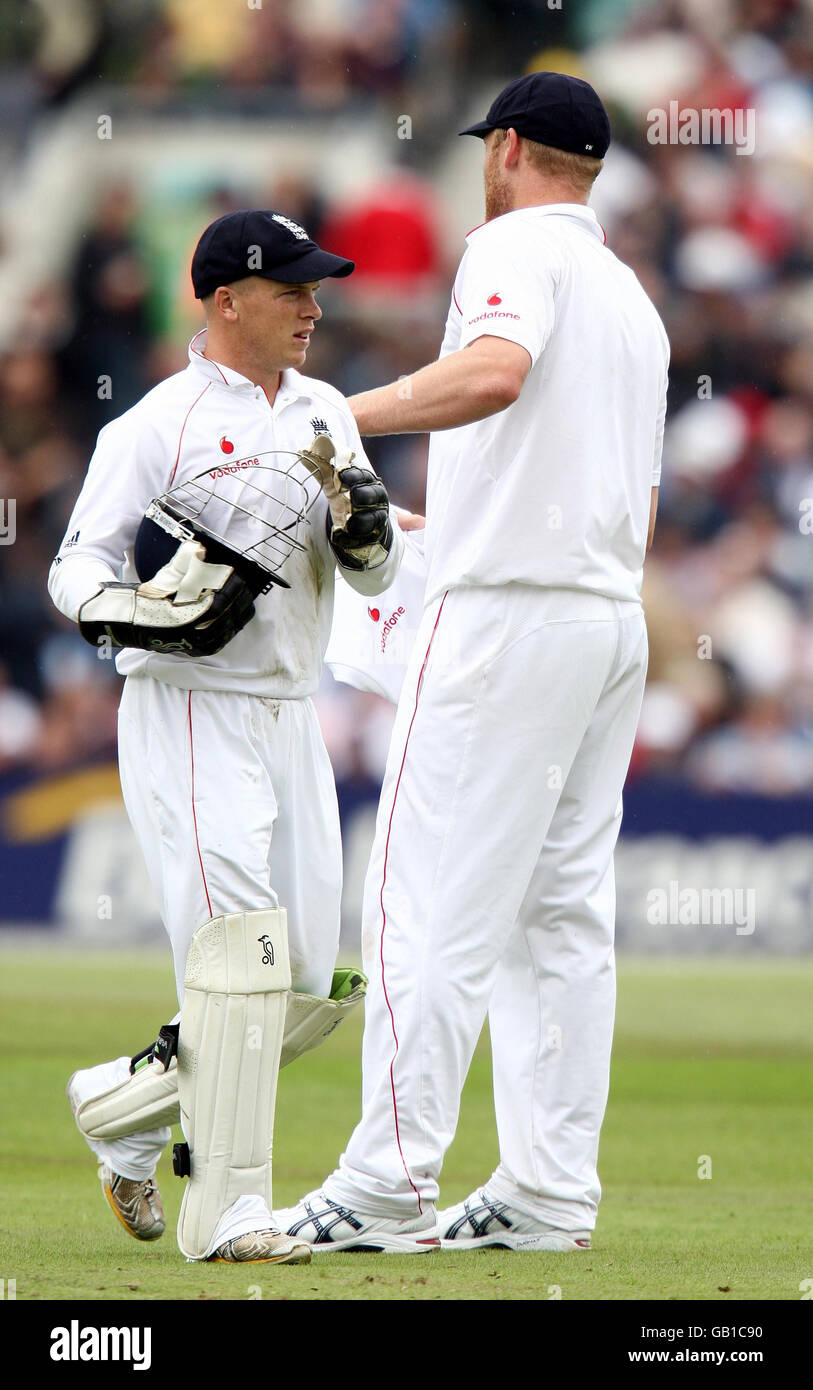 Off flintoff hi-res stock photography and images - Alamy