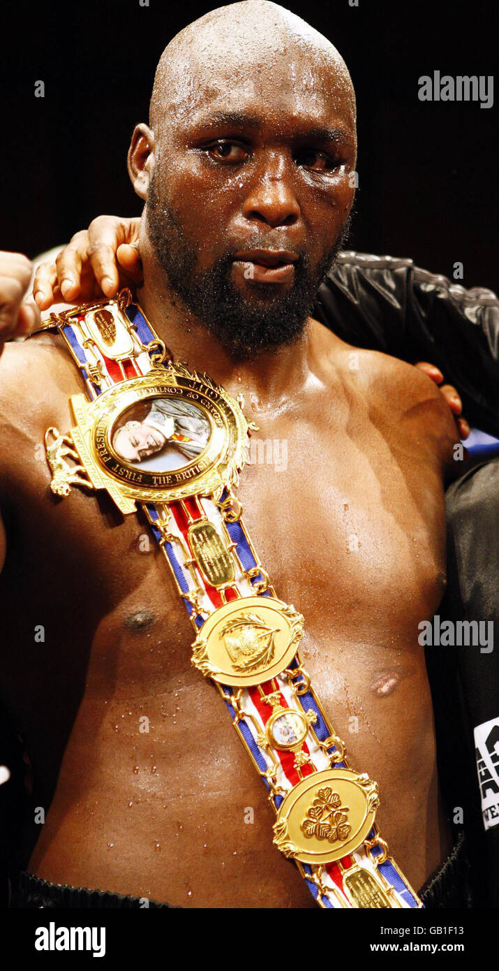 Danny Williams celebrates with the British heavyweight belt after his points victory over John McDermott after there British Heavyweight Title match at the Goresbrook Leisure Centre, Dagenham. Stock Photo