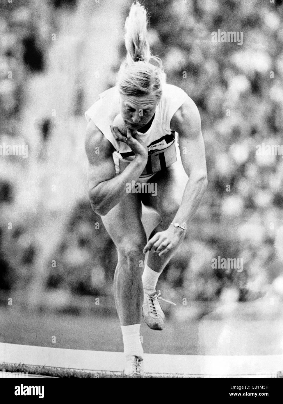 Great Britain's Mary Peters putting the shot during the Pentathlon. Stock Photo