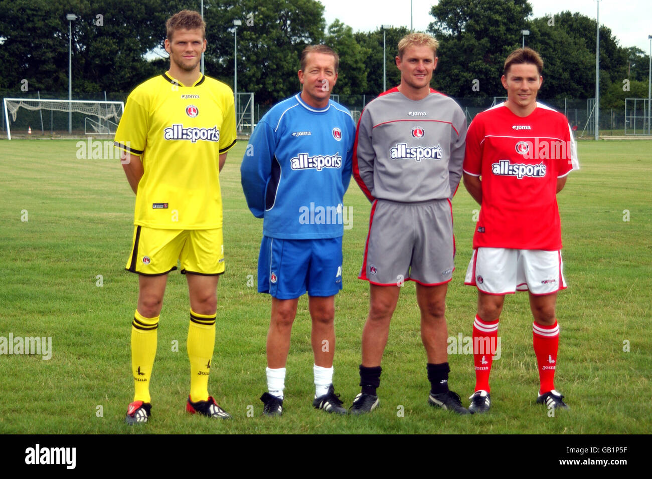 Soccer - FA Barclaycard Premiership - Charlton Press Day. l-r; Charlton Athletics's Hermann Hreidarsson, Alan Curbishley, and Simon Royce and Matt Holland Stock Photo