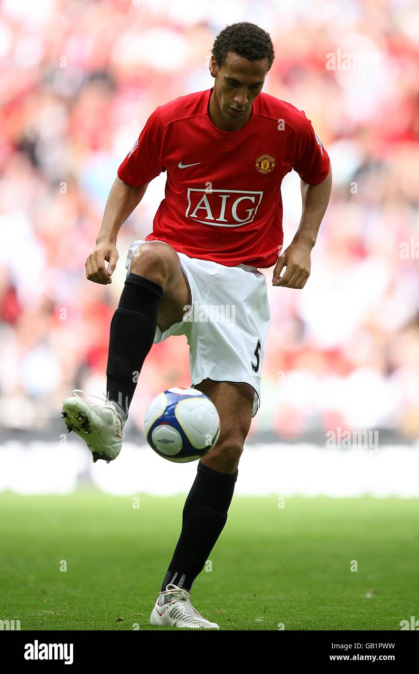 Soccer - Community Shield - Portsmouth v Manchester United - Wembley Stadium. Rio Ferdinand, Manchester United Stock Photo