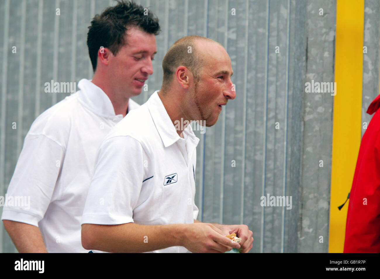 Danny Tiatto (r) and Robbie Fowler (l), Manchester City Stock Photo Alamy
