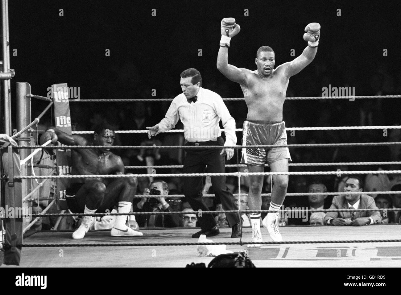 Boxing - World Heavyweight Championship - WBA Title Bout - Wembley Stadium  - Frank Bruno v Tim Witherspoon Stock Photo - Alamy