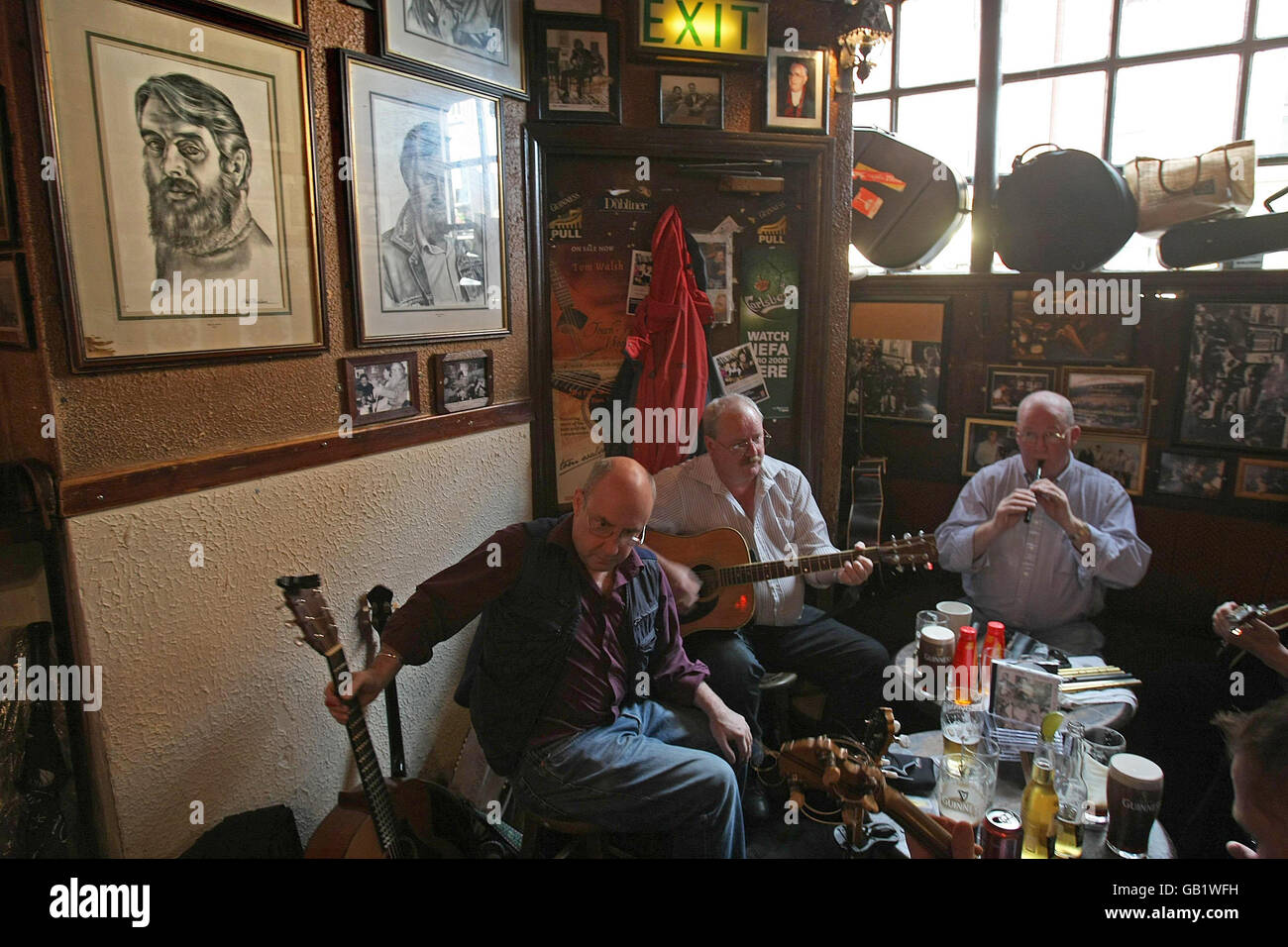 Ronnie Drew Stock Photo Alamy