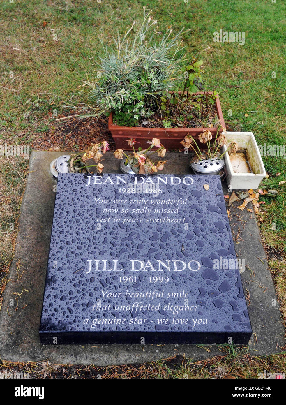 the-grave-jill-dando-hi-res-stock-photography-and-images-alamy