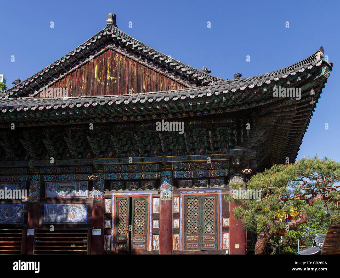 buddhistic temple Bonyeun-sa in Gangnam, Seoul, South Korea, Asia Stock Photo