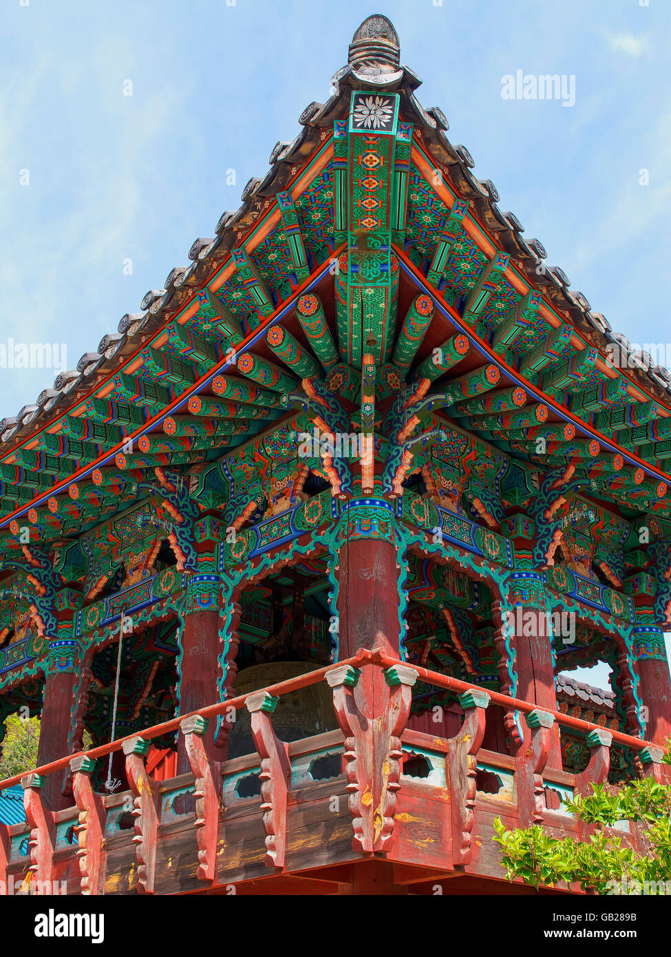 buddhistic temple Sinheungsa in , Seoraksan National Park near Sokcho, province Gangwon, South Korea, UNESCO Biosphere reserve Stock Photo