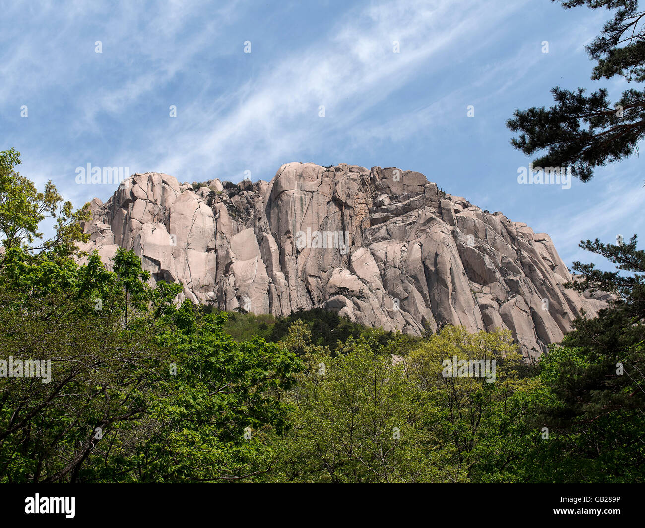 Ulsanbawi rock, buddhistic temple Sinheungsa in , Seoraksan National Park near Sokcho, province Gangwon, South Korea, Asia, UNES Stock Photo