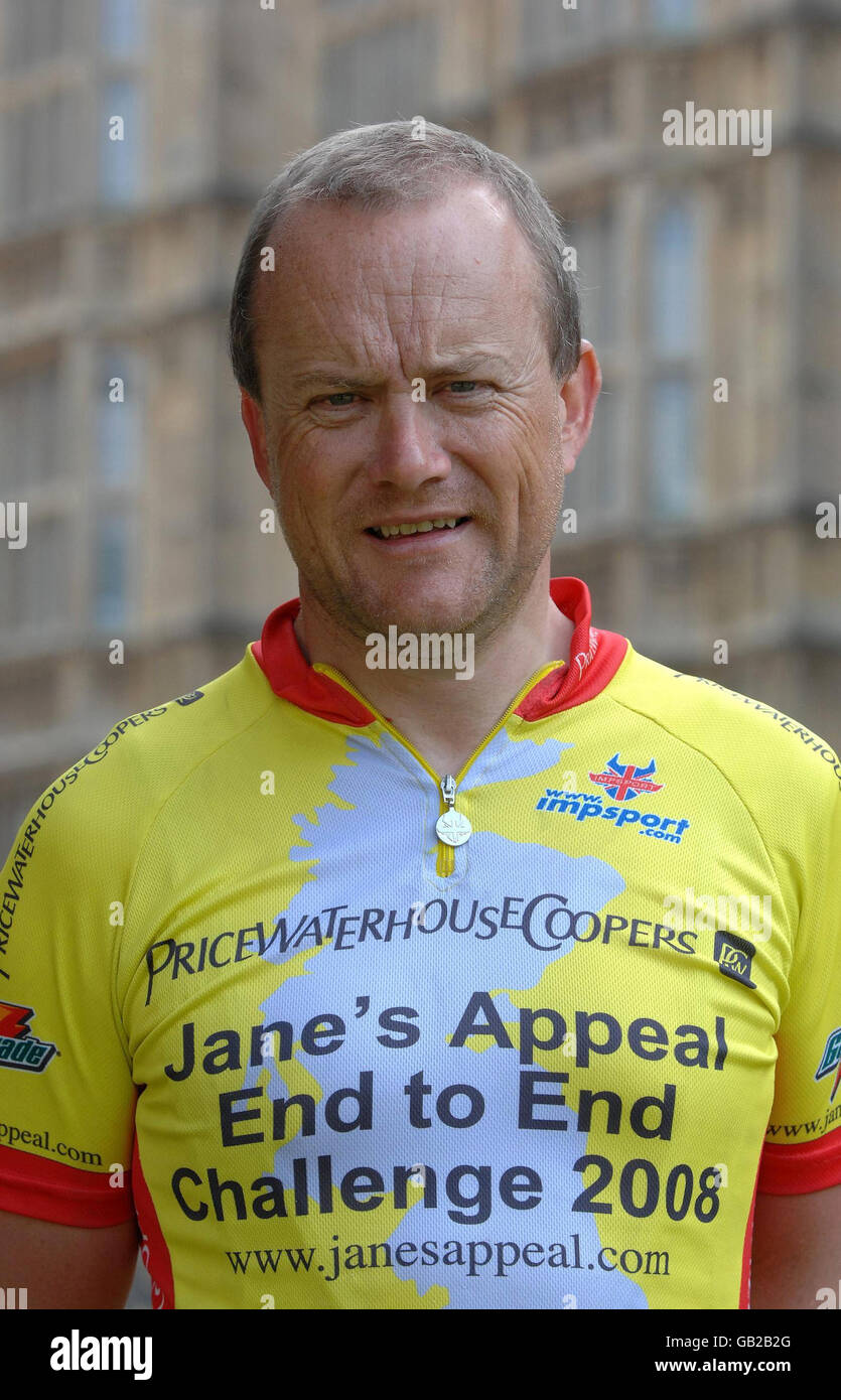 Mike Tomlinson, husband of the late Jane Tomlinson, in Westminster, London, as he sets off from the City to complete his ride from John O'Groats to Lands End. Stock Photo