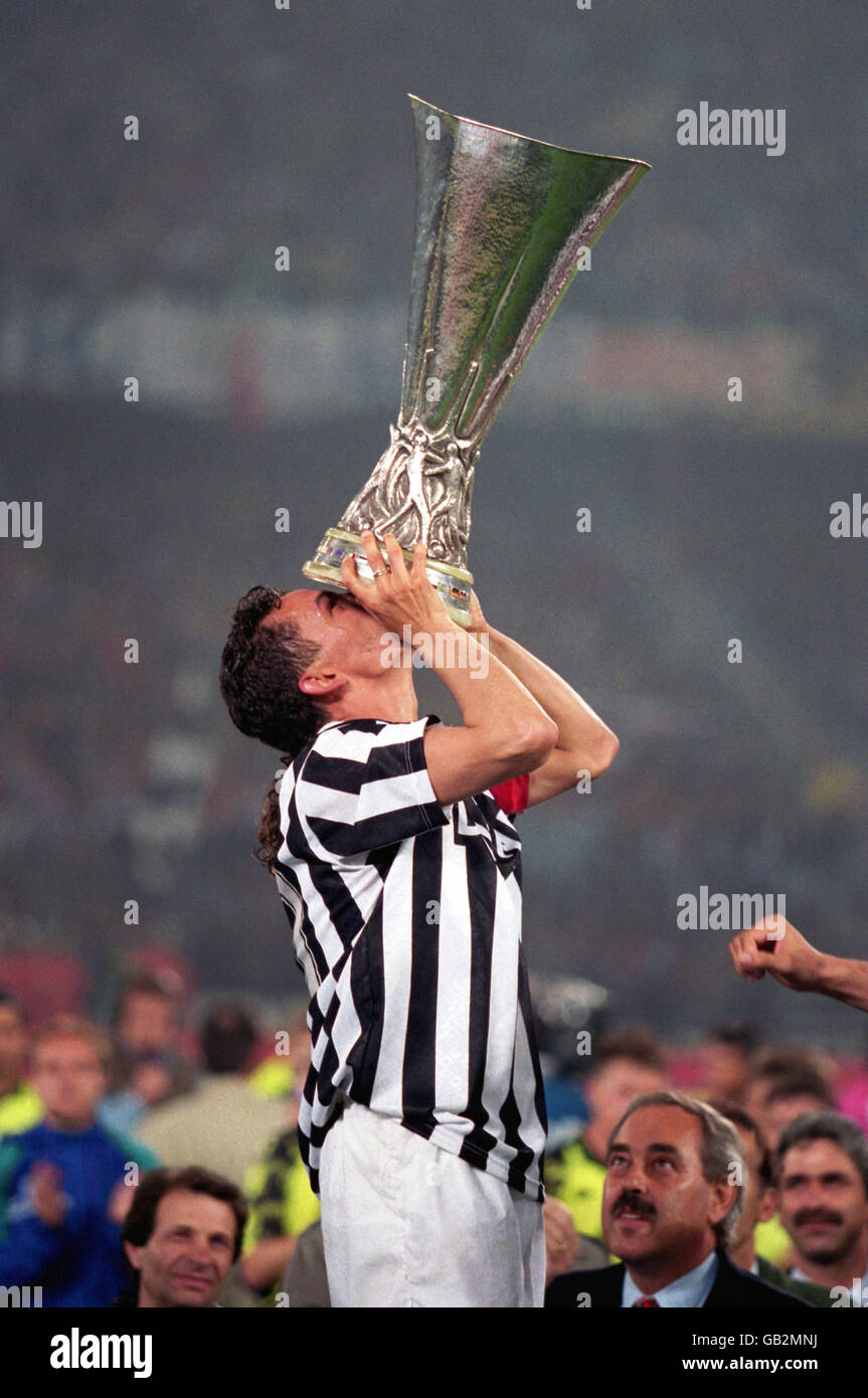 Gazzetta Dello Sport 17 Février 1992 – Roberto Baggio Juventus – Journal Vintage
