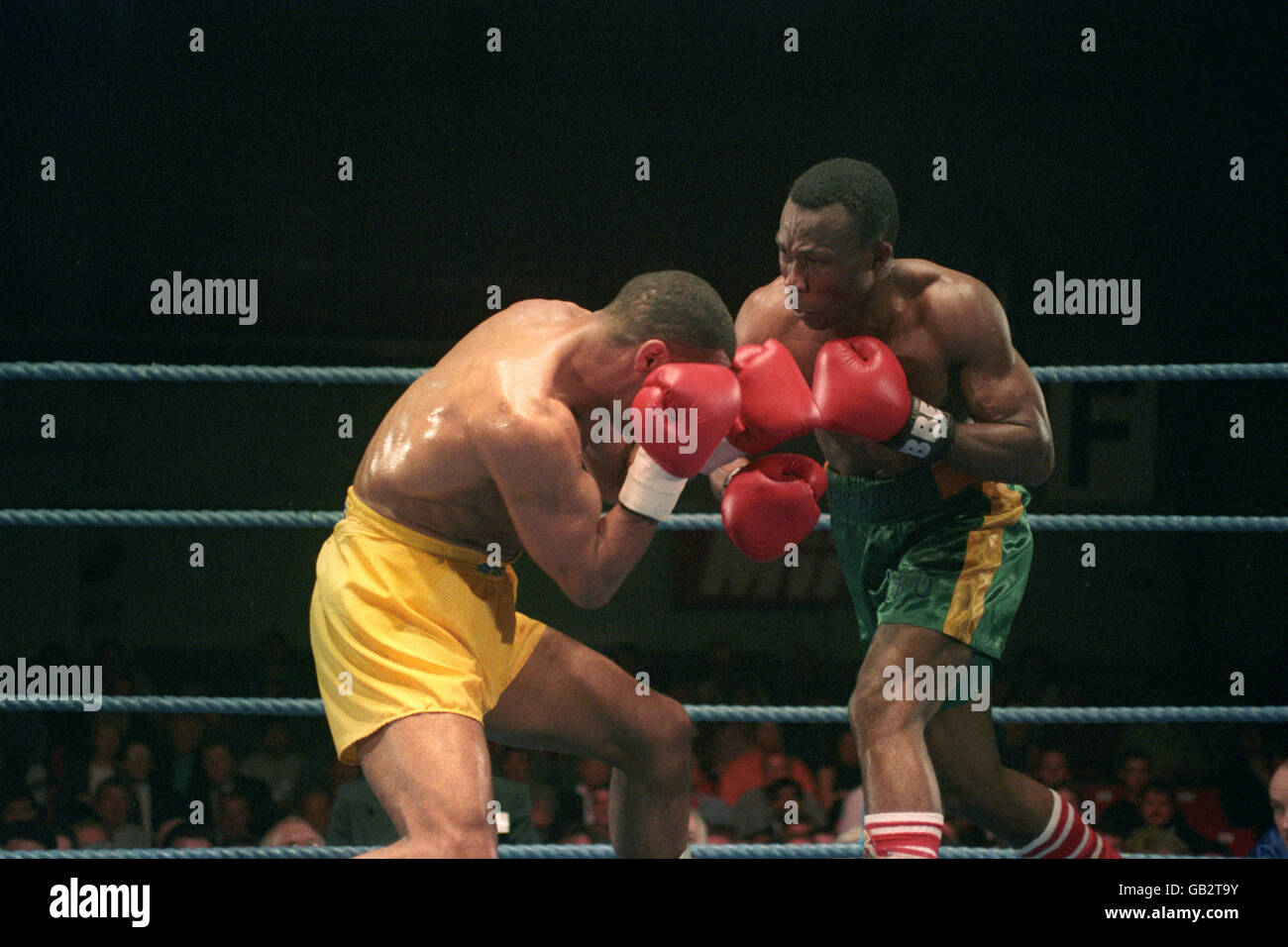 Boxing - WBO World Middleweight Title Fight - Chris Pyatt v Sumbu Kalambay - Granby Halls, Leicester. Chris Pyatt, of England, v Sumbu Kalambay, of Italy. Stock Photo