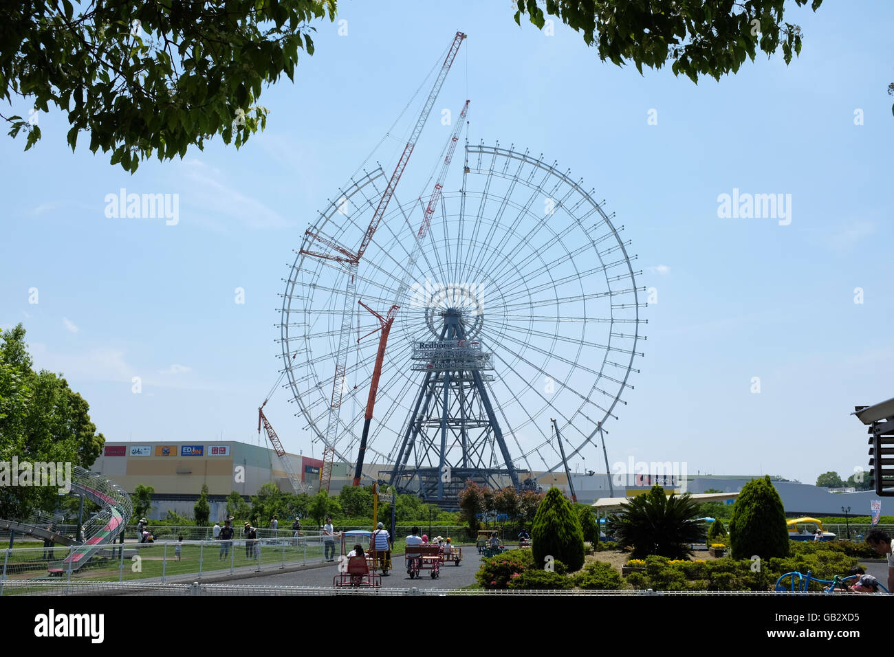 The building of Japan's highest Ferris wheel (123 metres) at Expo City in Osaka, Japan. Opened: July, 2016. Stock Photo