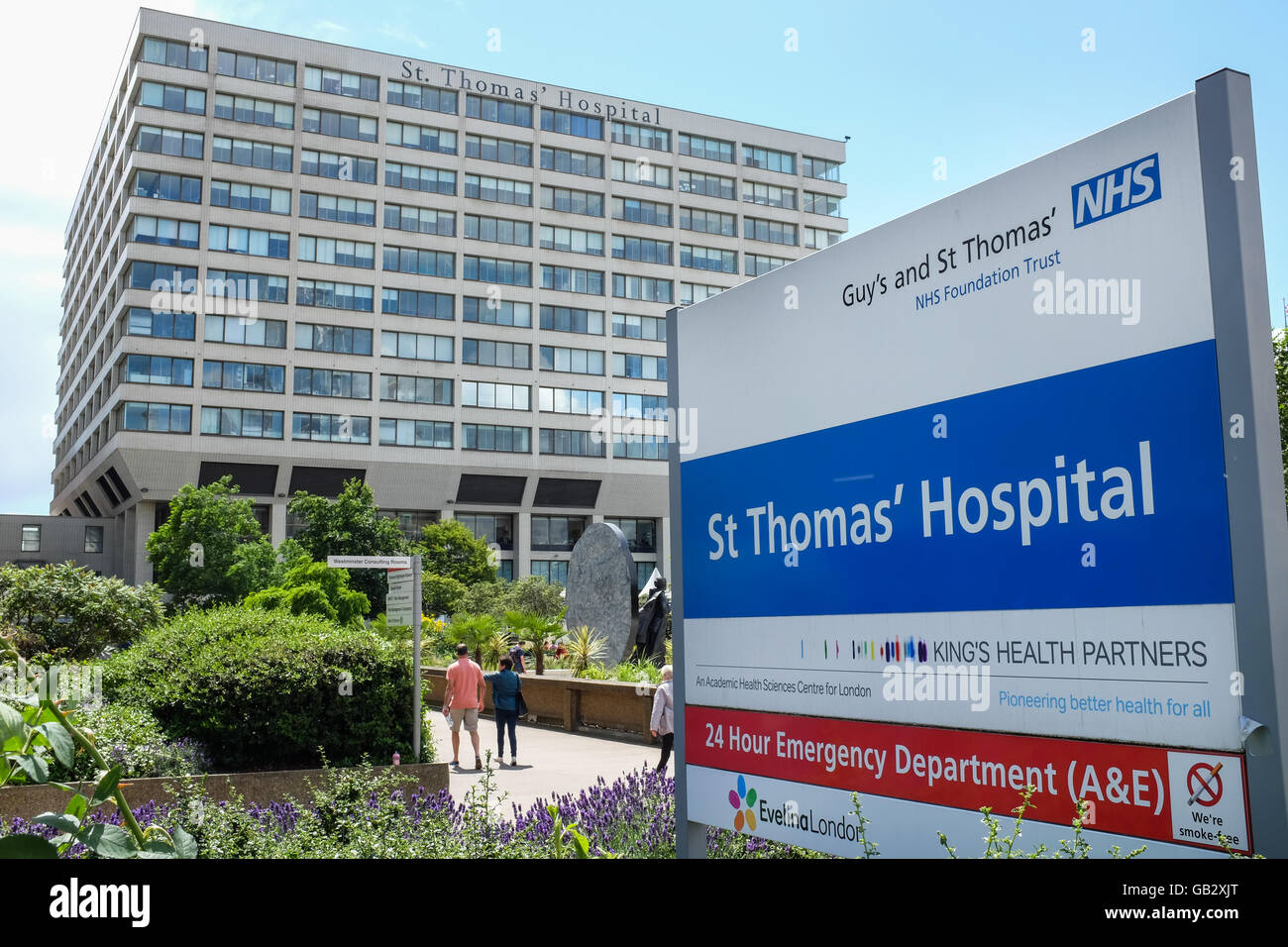 St Thomas' Hospital in London, England. Stock Photo