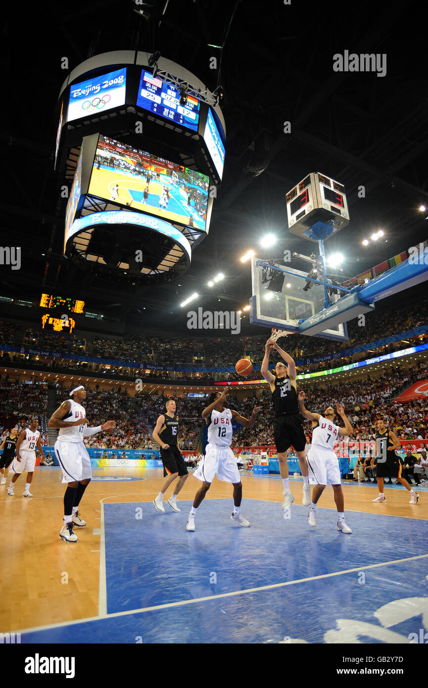 2008 olympic basketball hi-res stock photography and images - Alamy