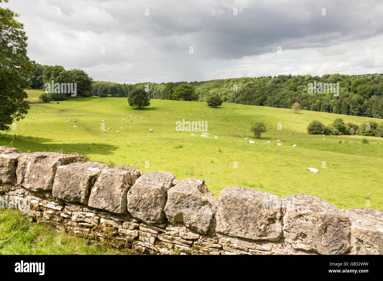 Cotswold landscape hires stock photography and images Alamy