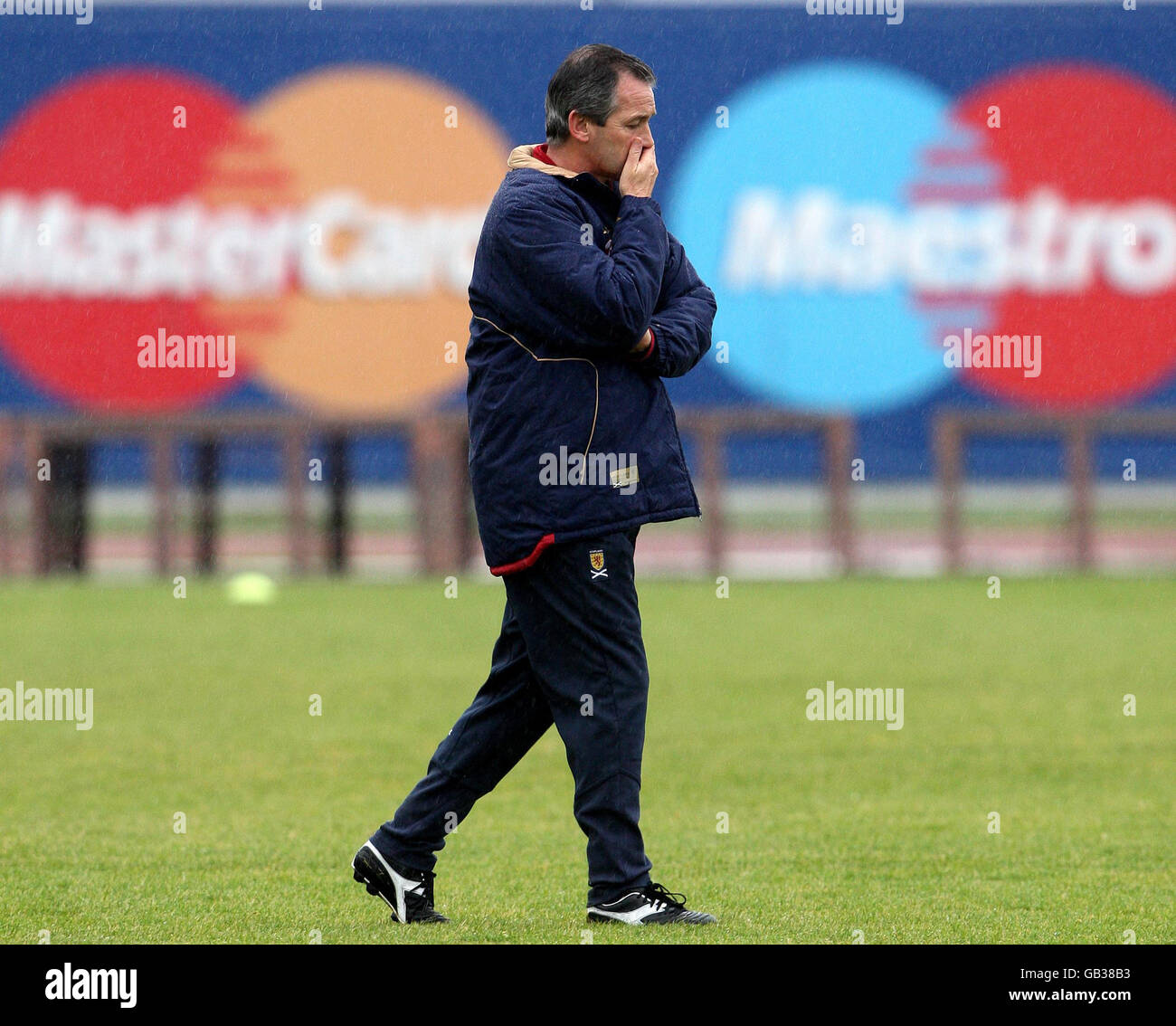 Soccer - FIFA World Cup 2010 - Qualifying Round - Group Nine - Scotland Training Session - Laugardalsvollur Stadium. Scotland's manager George Burley during the training session at the Laugardalsvollur Stadium, Reykjavik. Stock Photo