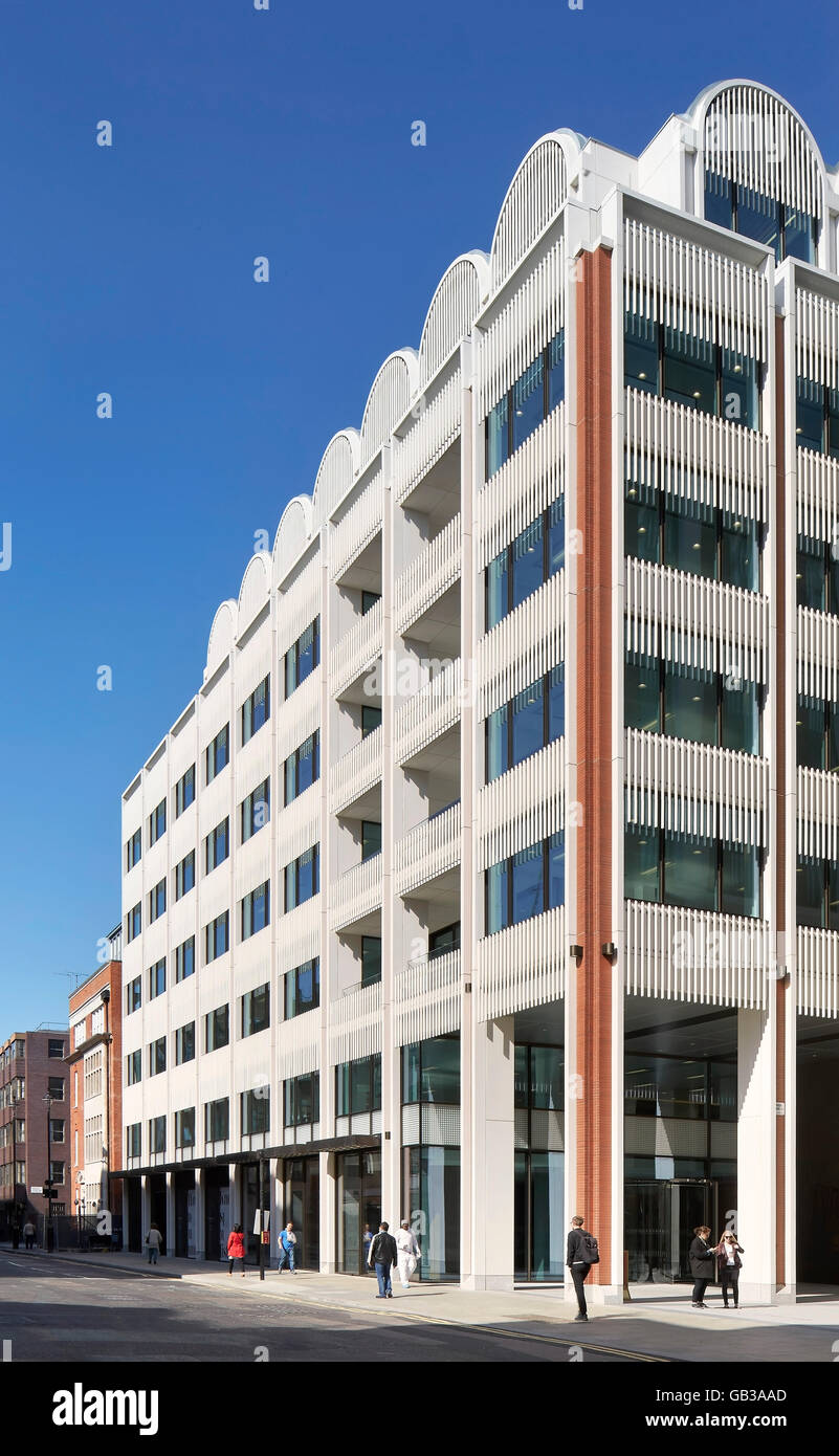 Corner facade perspective along Mortimer Street. Fitzroy Place, London