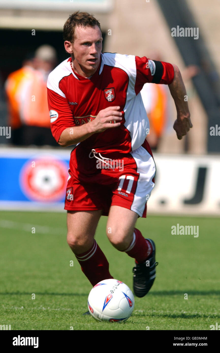Soccer - Nationwide Division One - Walsall v West Bromwich Albion. Darren Wrack, Walsall Stock Photo