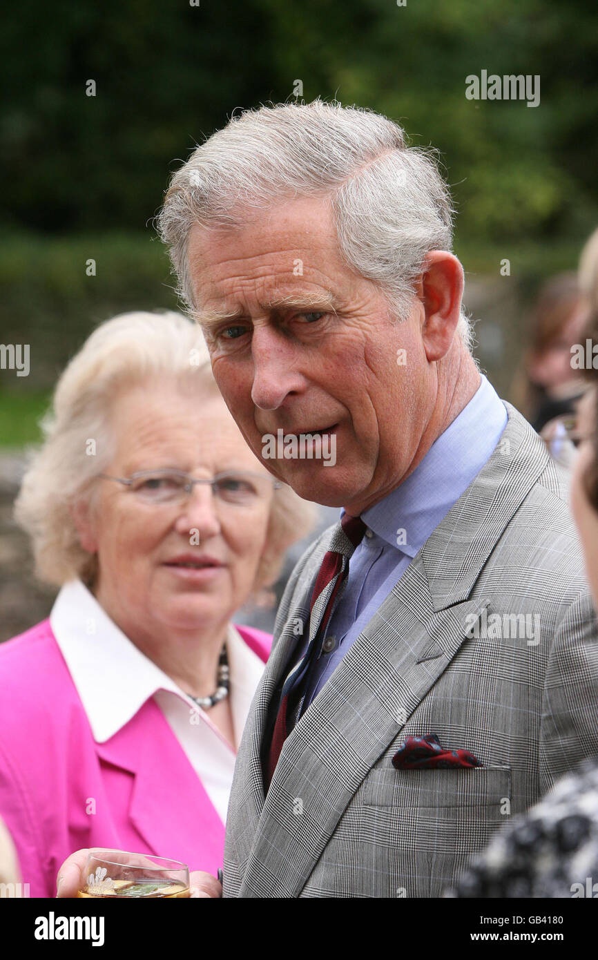 The Prince of Wales with Ionwen Lewis, President of the Women's Food ...