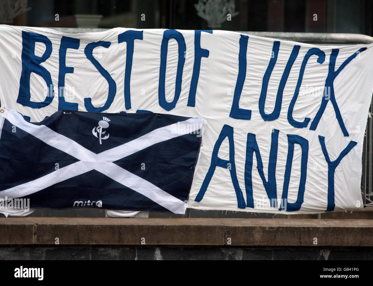 A good luck sign hangs at the Dunblane tennis club ahead US Open Final between Great Britain's Andy Murray and Switzerland's Rodger Federer Greenock. Stock Photo