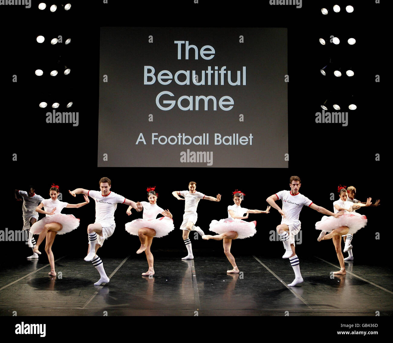 Performing performance art uigclareh hires stock photography and